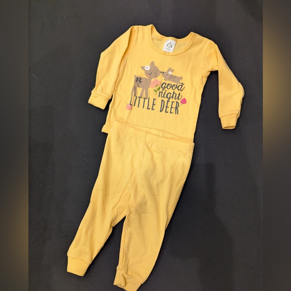 Gerber Good Night Deer White and Yellow Pajama Sets (2) for Cozy Comfort (12M)
